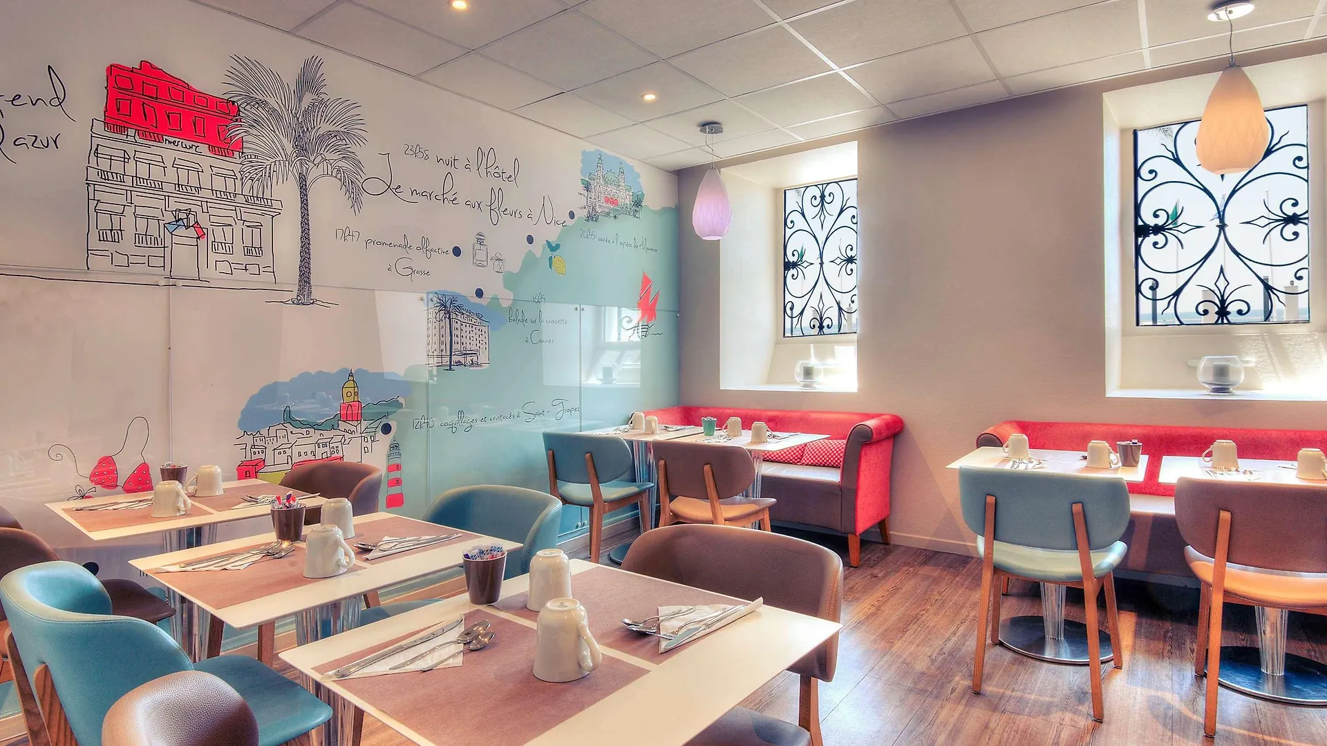Mercure Nice Marche Aux Fleurs Hotel