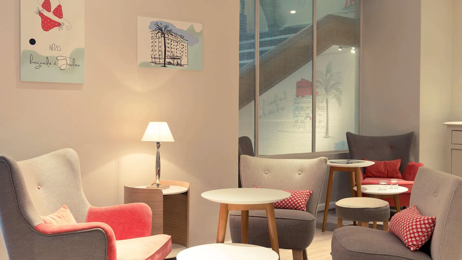 Mercure Nice Marche Aux Fleurs 4*,