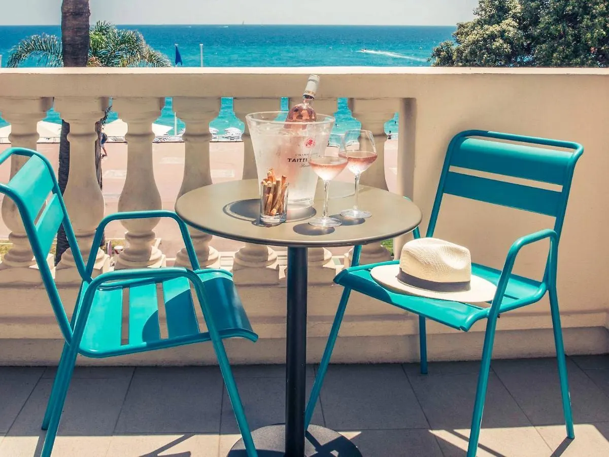 Mercure Nice Marche Aux Fleurs