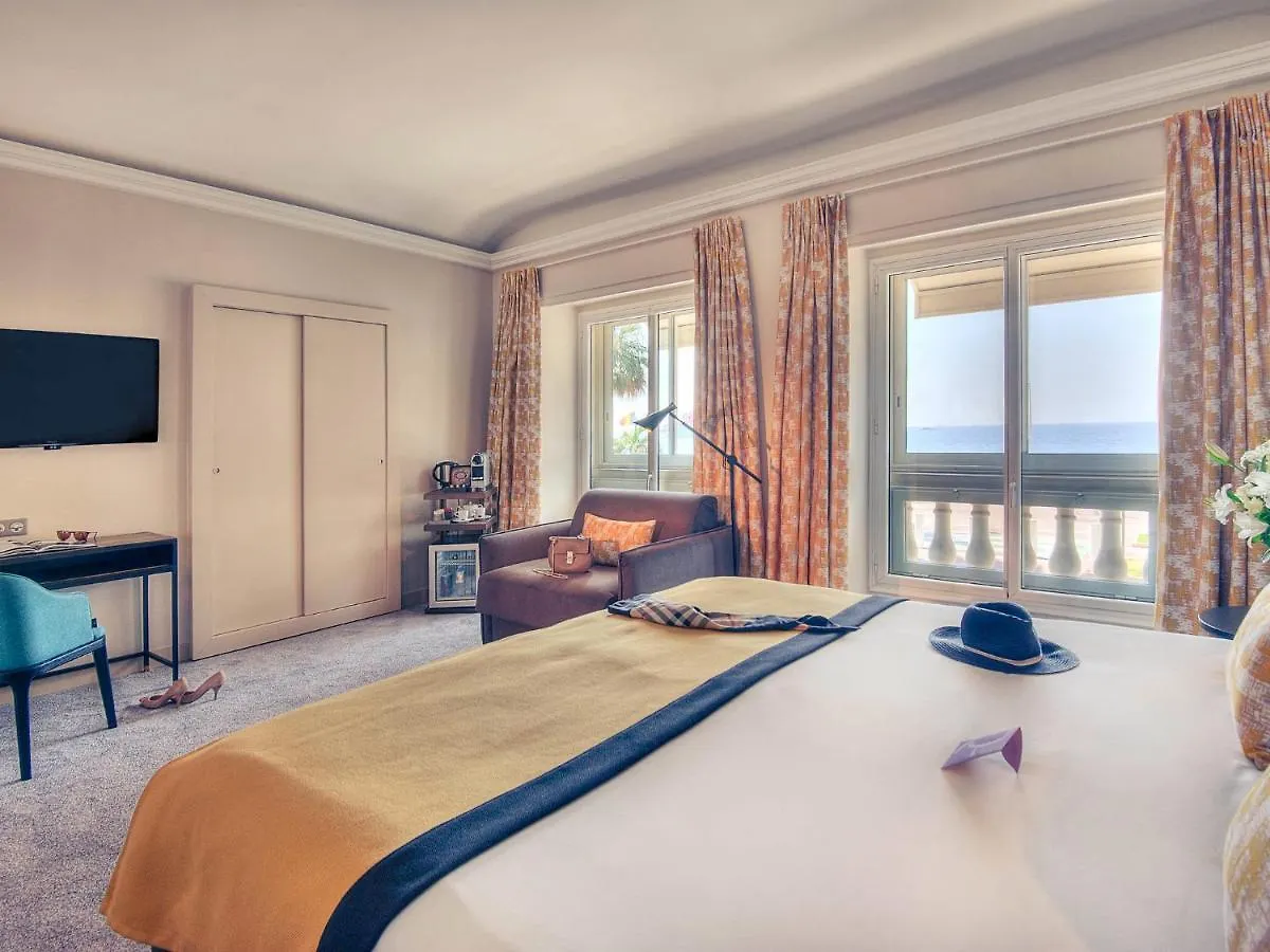 Mercure Nice Marche Aux Fleurs 4*,