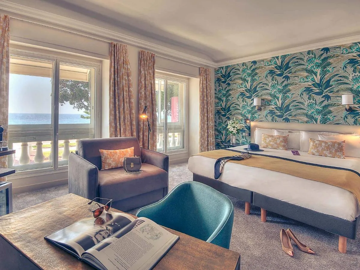 Mercure Nice Marche Aux Fleurs Hotel