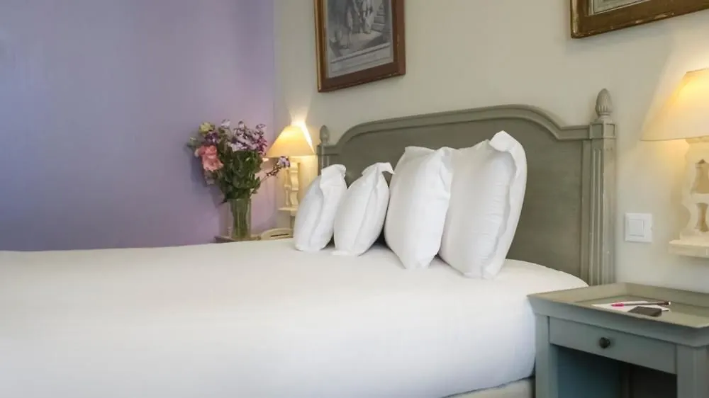 Mercure Nice Marche Aux Fleurs France