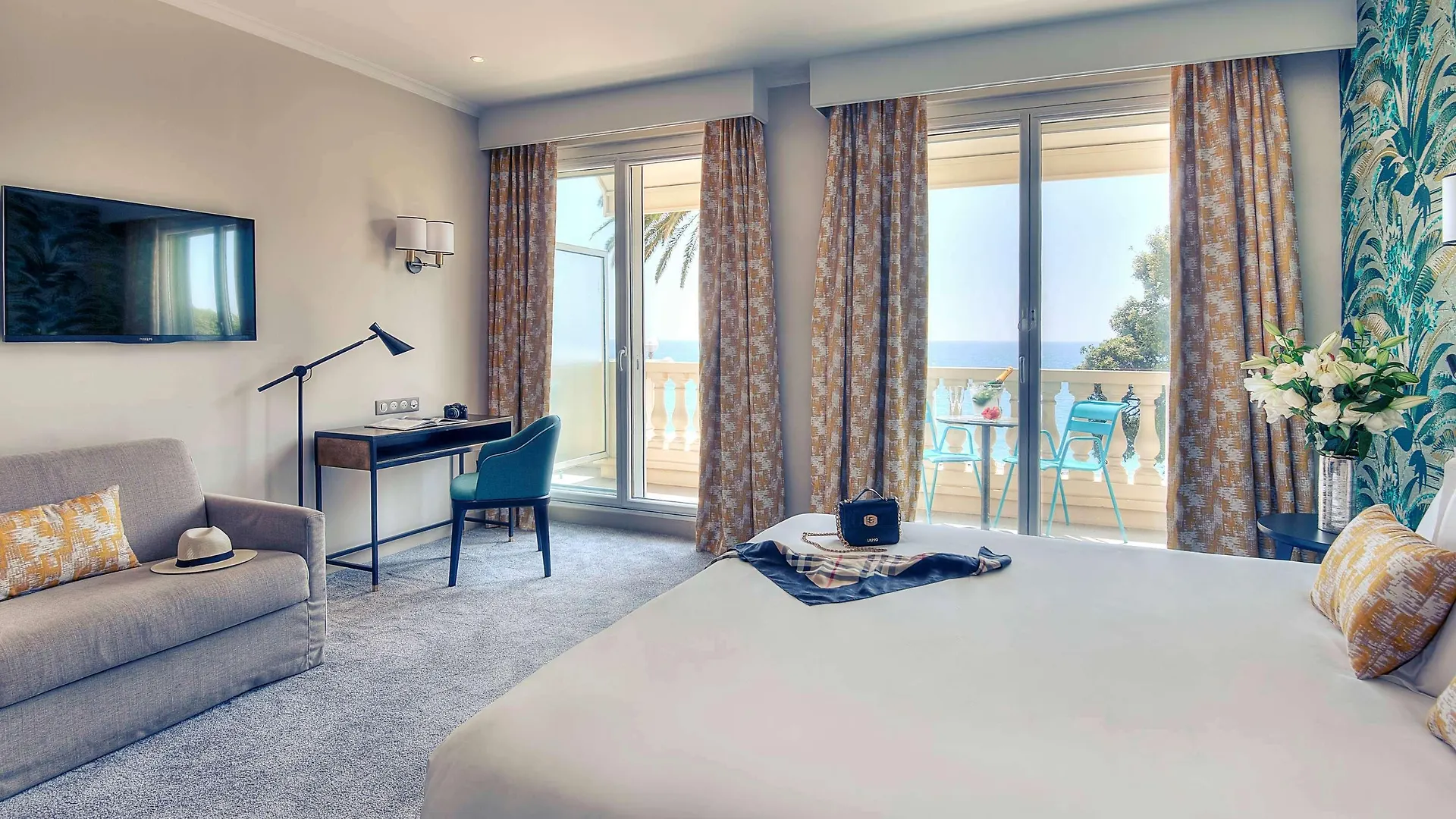 Mercure Nice Marche Aux Fleurs
