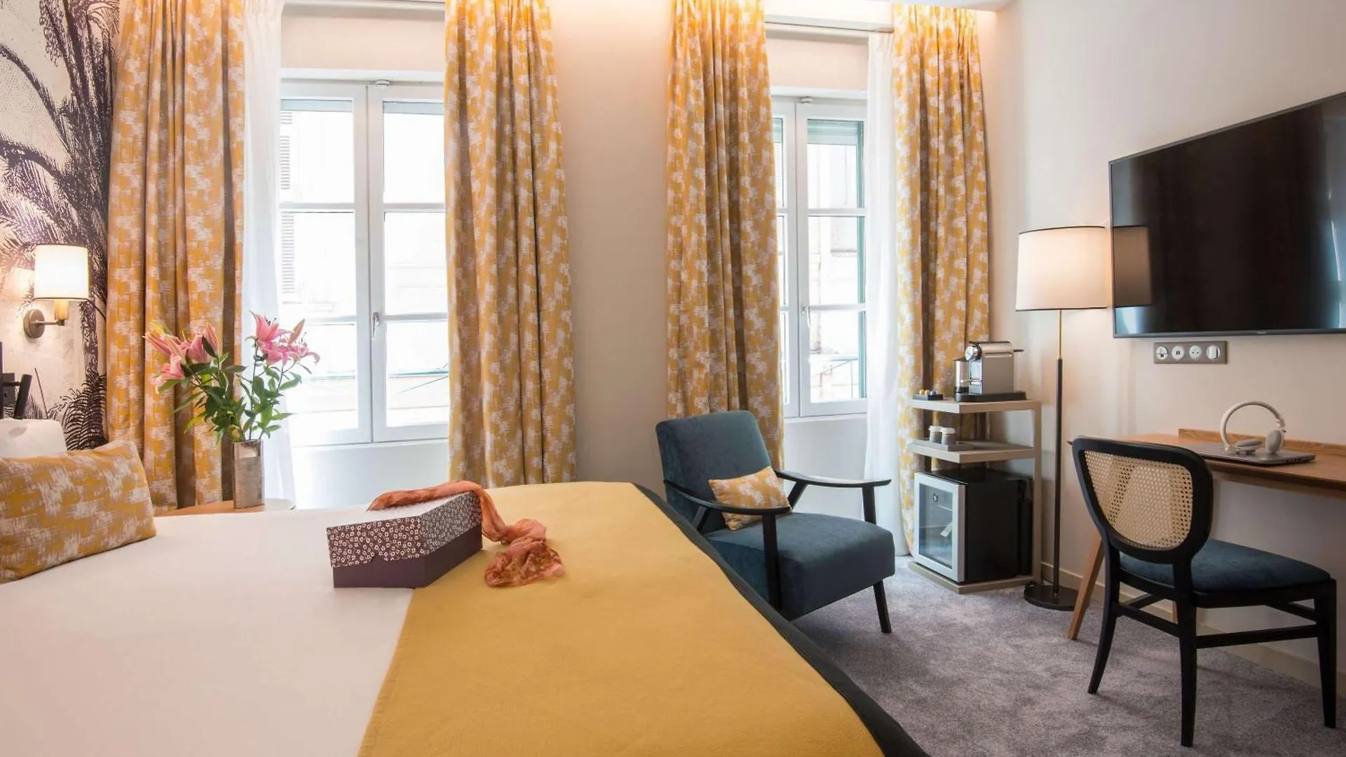 Hotel Mercure Nice Marche Aux Fleurs