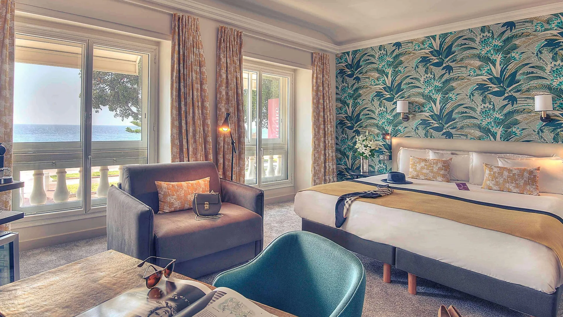 Mercure Nice Marche Aux Fleurs 4*,  France